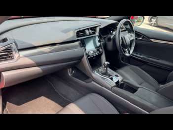 Used Honda Civic 2017 for sale - 74870910: Photo