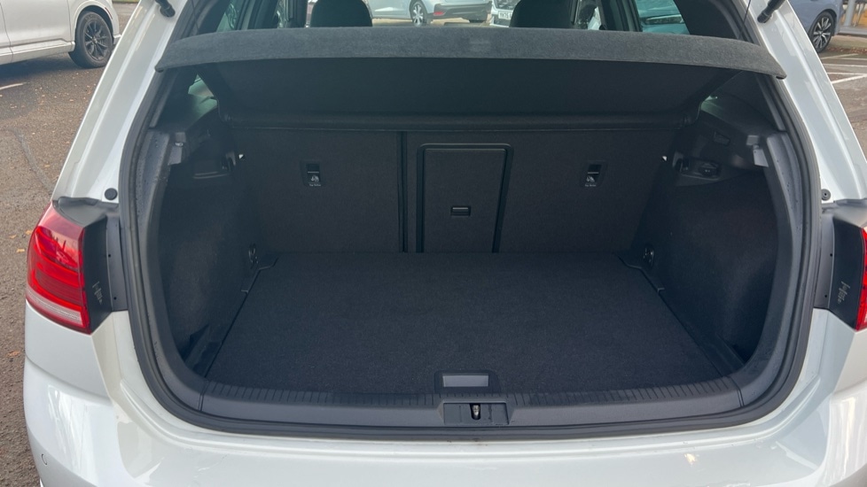 Used Volkswagen Golf 2020 for sale - 76731438: Photo 15