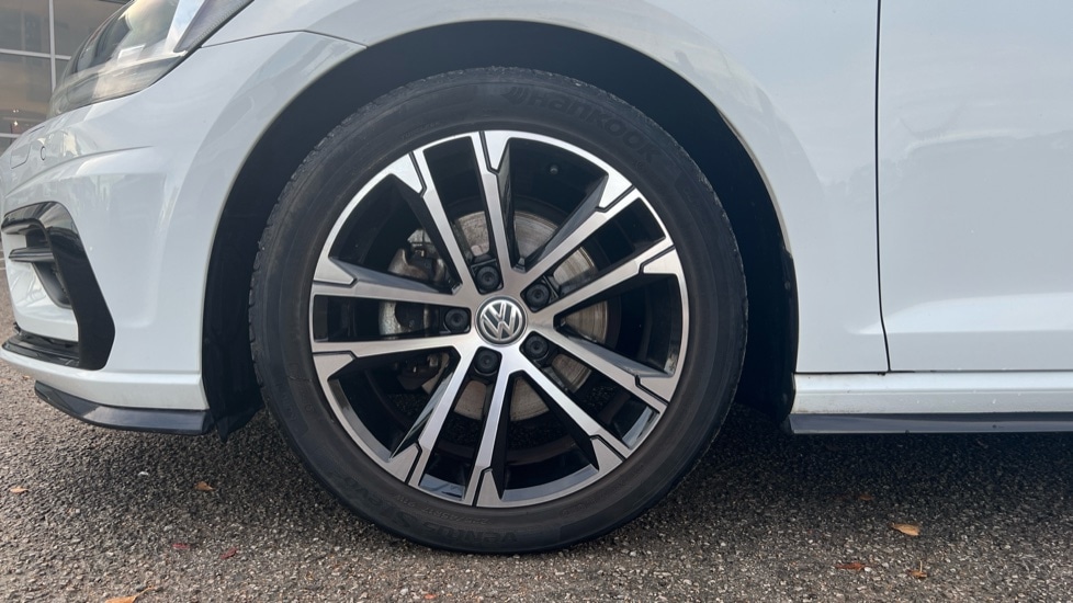 Used Volkswagen Golf 2020 for sale - 76731438: Photo 17