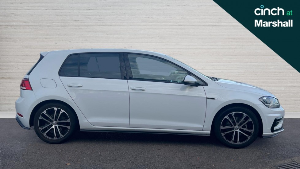 Used Volkswagen Golf 2020 for sale - 76731438: Photo 2