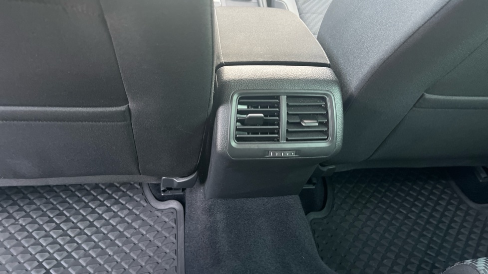 Used Volkswagen Golf 2020 for sale - 76731438: Photo 33