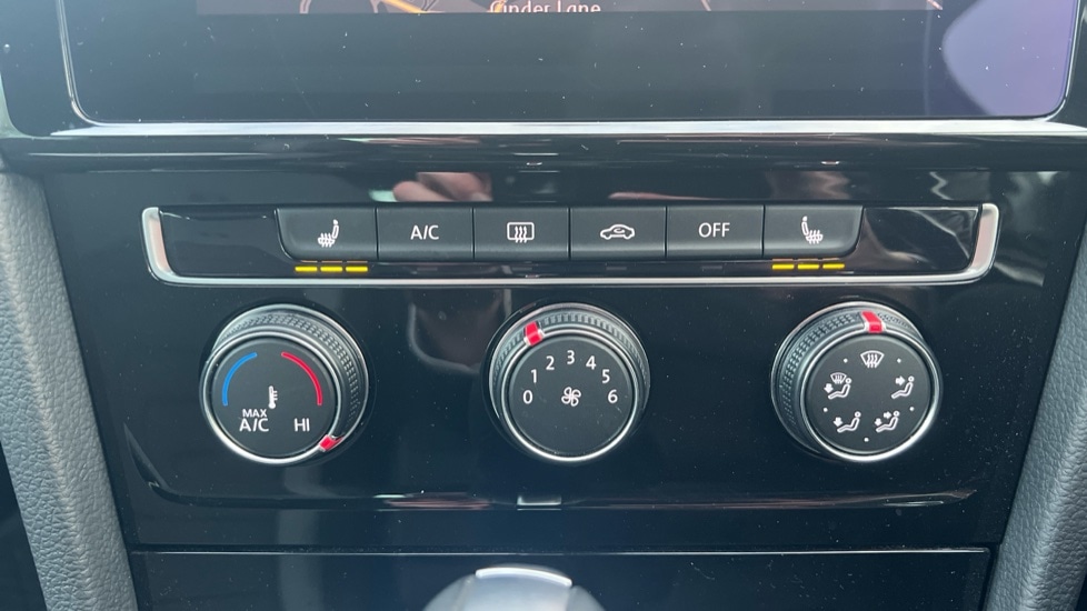 Used Volkswagen Golf 2020 for sale - 76731438: Photo 34