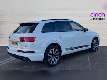 Used Audi Q7 2017 for sale - 76842135: Photo