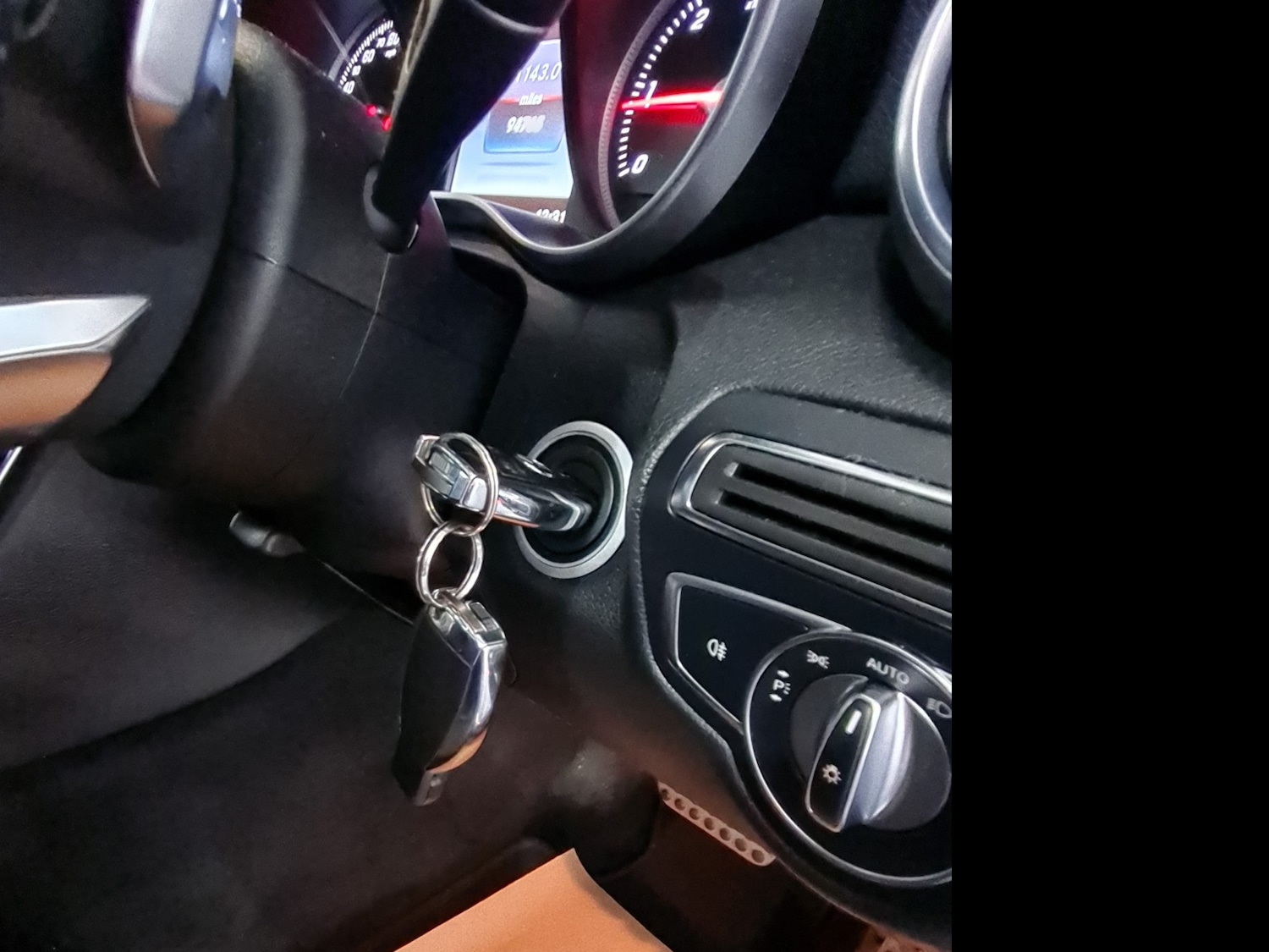 Used Mercedes-Benz C Class 2017 for sale - 76387299: Photo 14