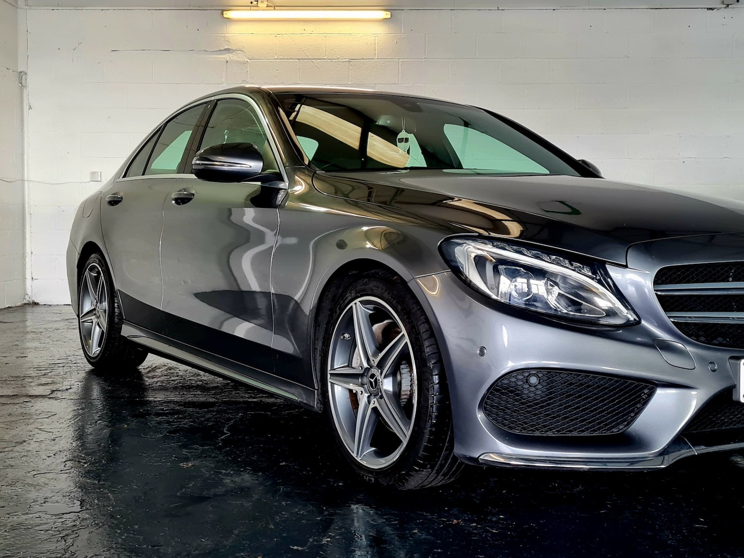 Used Mercedes-Benz C Class 2017 for sale - 76387299: Photo 4