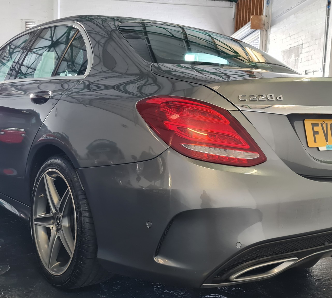 Used Mercedes-Benz C Class 2017 for sale - 76387299: Photo 9