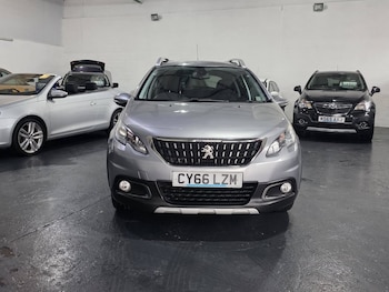 Used Peugeot 2008 2017 for sale - 77844925: Photo