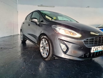 Used Ford Fiesta 2018 for sale - 76439911: Photo