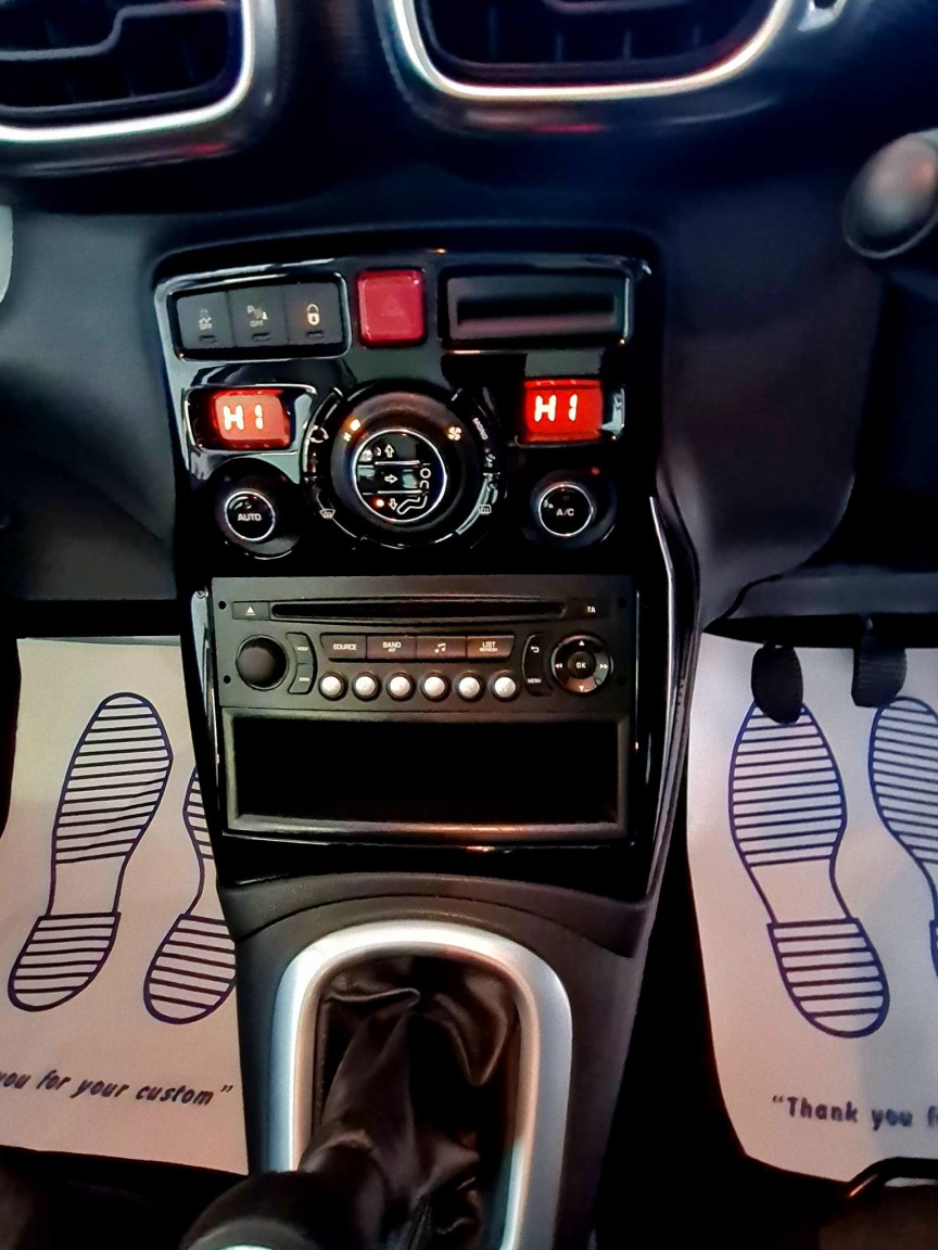 Used Citroen C3 Picasso 2017 for sale - 76692803: Photo 14