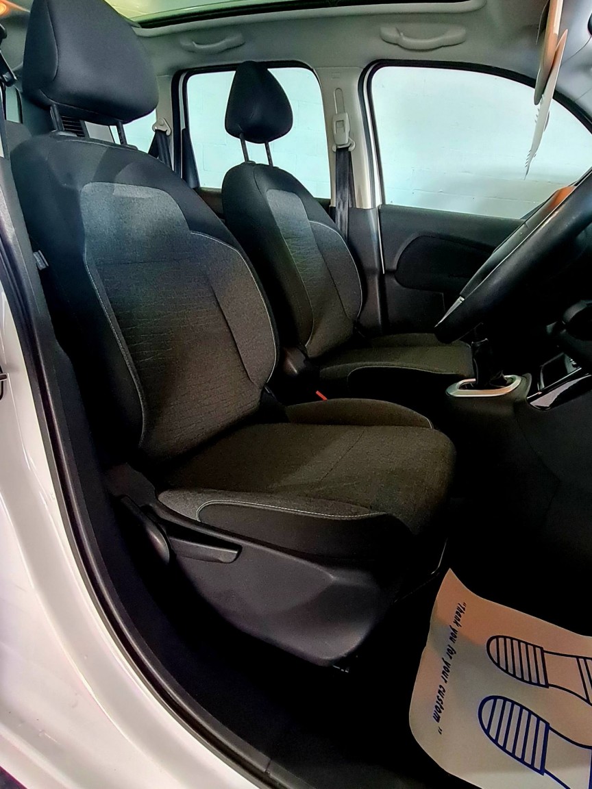 Used Citroen C3 Picasso 2017 for sale - 76692803: Photo 16