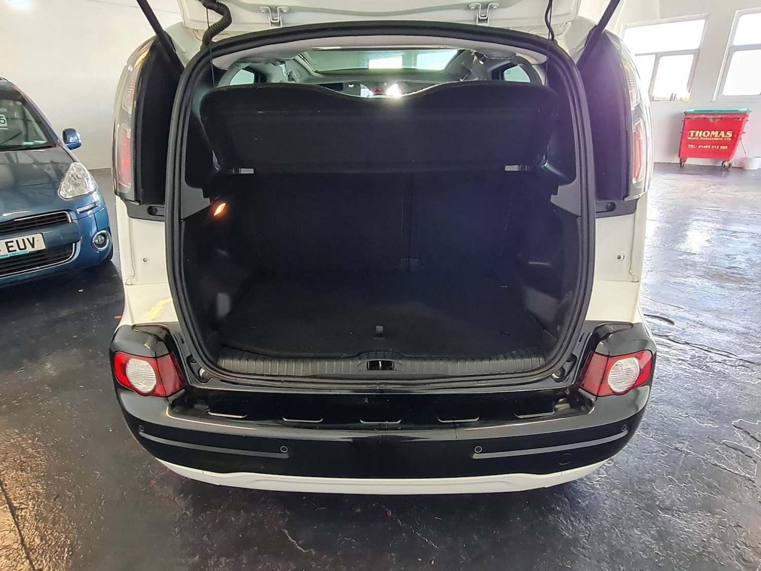 Used Citroen C3 Picasso 2017 for sale - 76692803: Photo 20