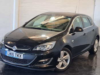 Used Vauxhall Astra 2015 for sale - 76019619: Photo