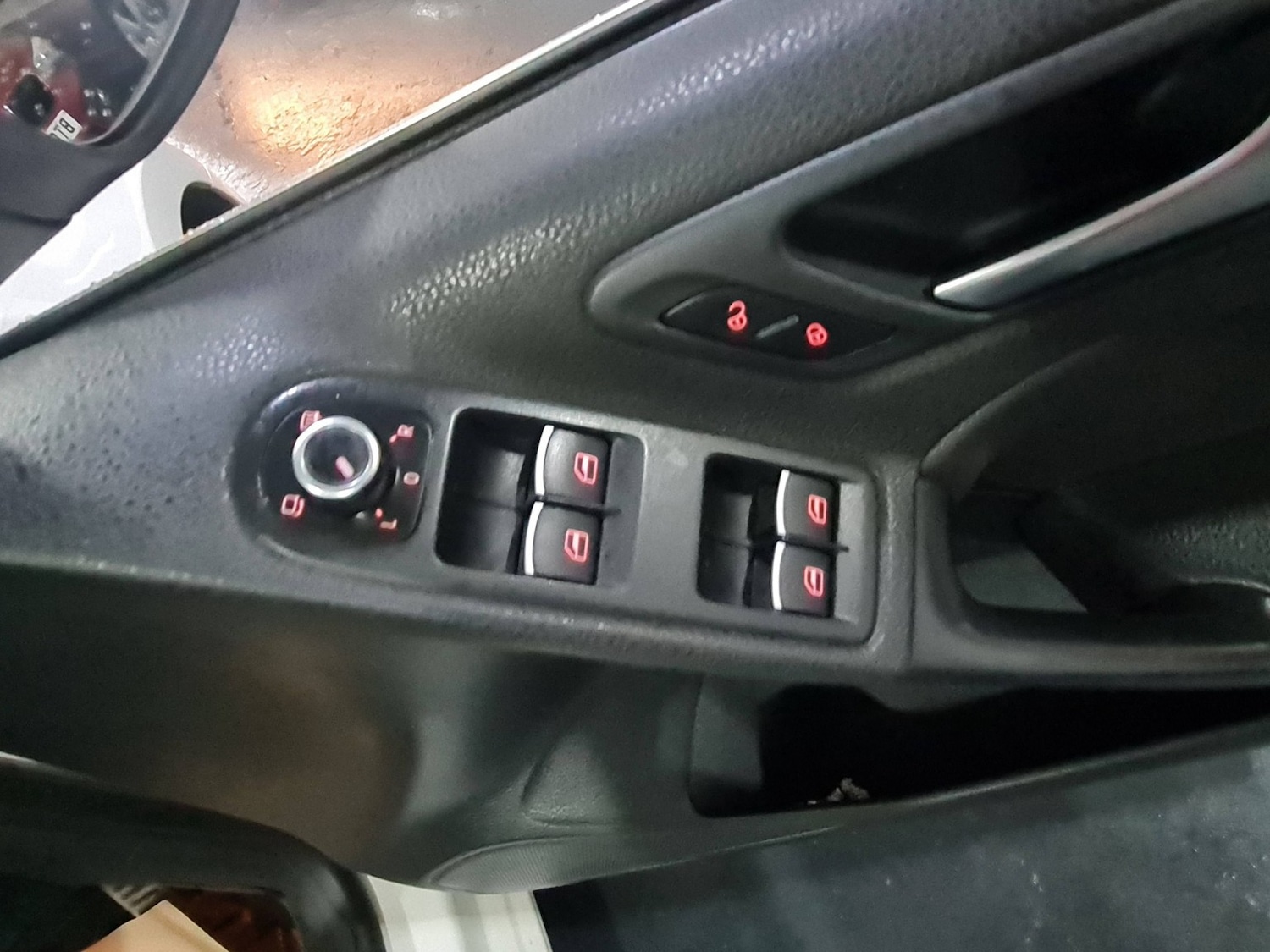 Used Volkswagen Golf 2011 for sale - 77694208: Photo 12