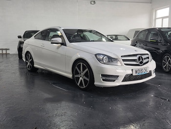Used Mercedes-Benz C Class 2015 for sale - 77721293: Photo