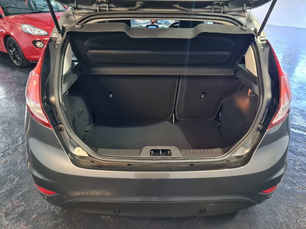 Used Ford Fiesta 2017 for sale - 76347259: Photo 21