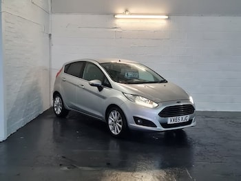 Used Ford Fiesta 2015 for sale - 76547896: Photo