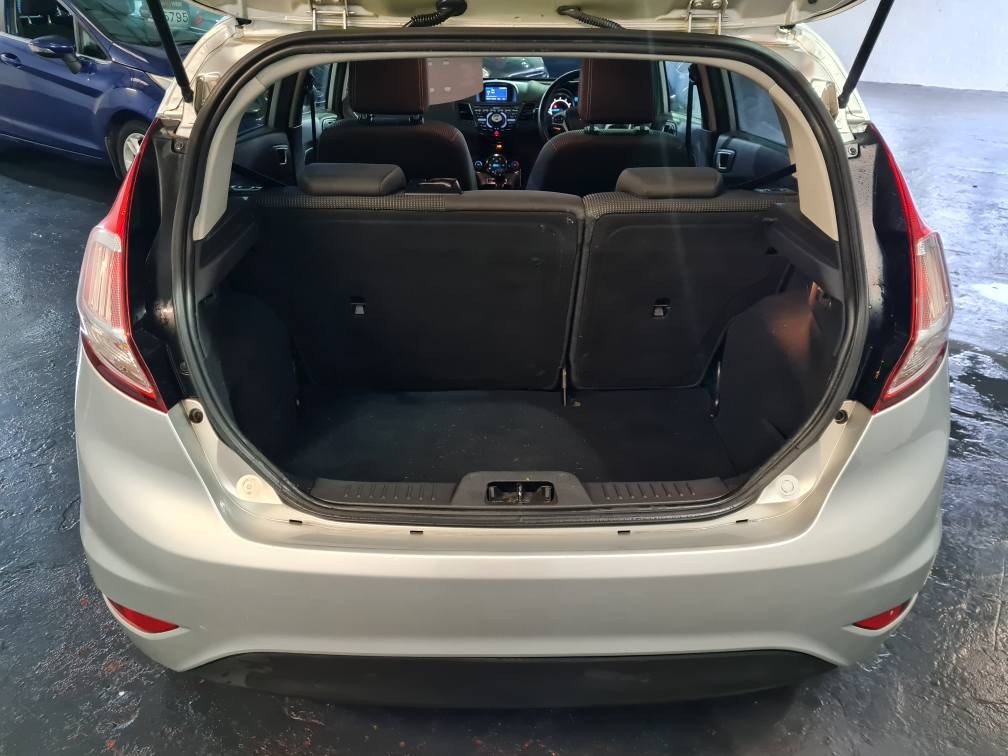 Used Ford Fiesta 2015 for sale - 76547896: Photo 20