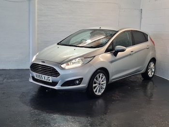 Used Ford Fiesta 2015 for sale - 76547896: Photo