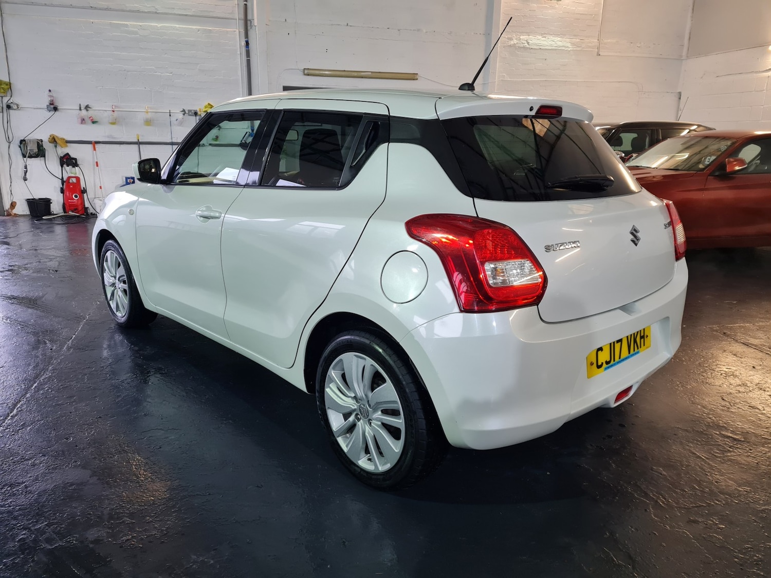 Used Suzuki Swift 2017 for sale - 77453073: Photo 5