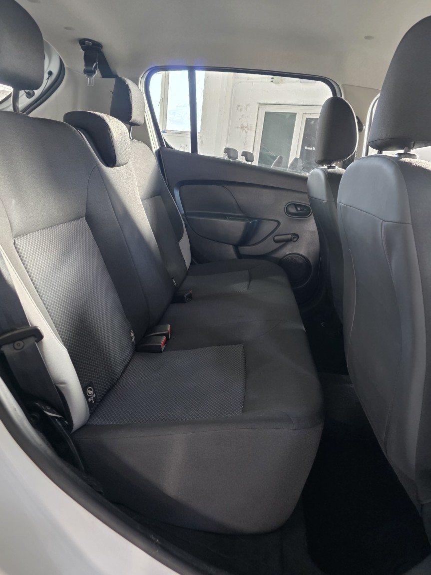 Used Dacia Sandero 2016 for sale - 77891617: Photo 14