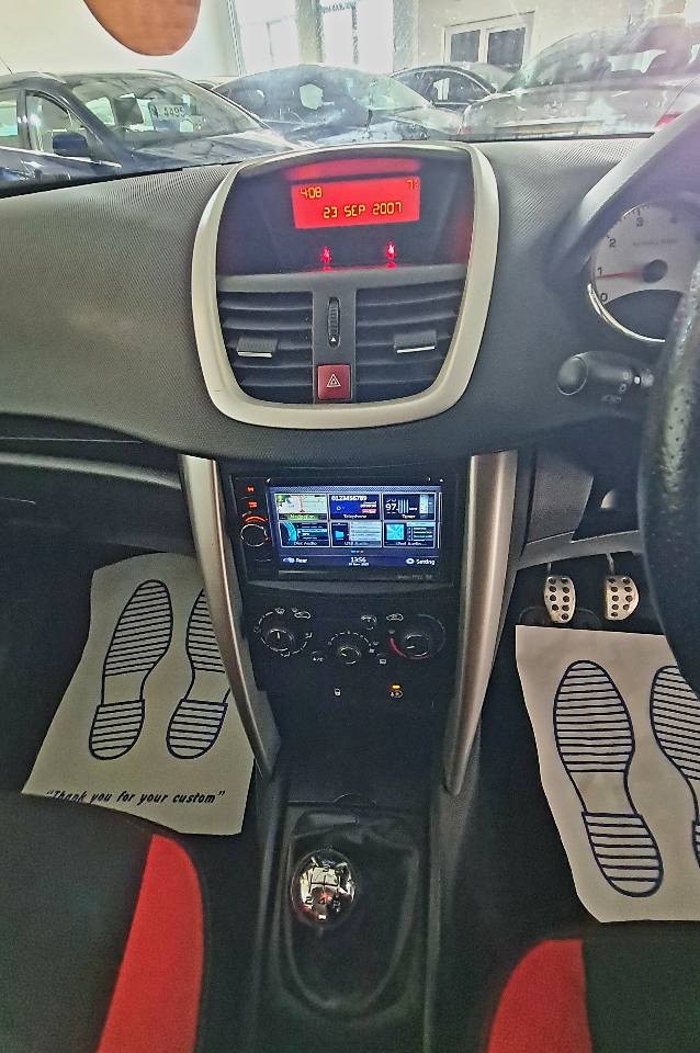 Used Peugeot 207 2012 for sale - 76618708: Photo 12