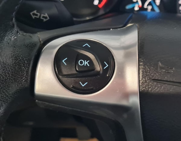 Used Ford Focus 2011 for sale - 76211846: Photo 12