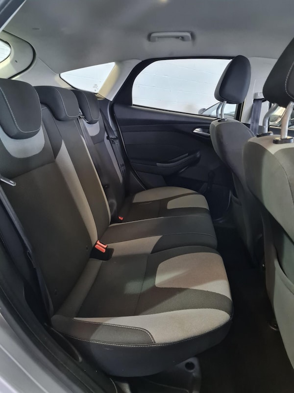 Used Ford Focus 2011 for sale - 76211846: Photo 17