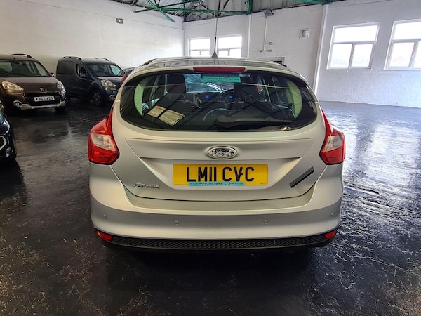Used Ford Focus 2011 for sale - 76211846: Photo 6