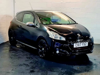 Used Peugeot 208 2017 for sale - 77154455: Photo