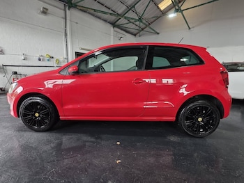 Used Volkswagen Polo 2014 for sale - 78004350: Photo