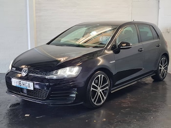Used Volkswagen Golf 2016 for sale - 77189215: Photo