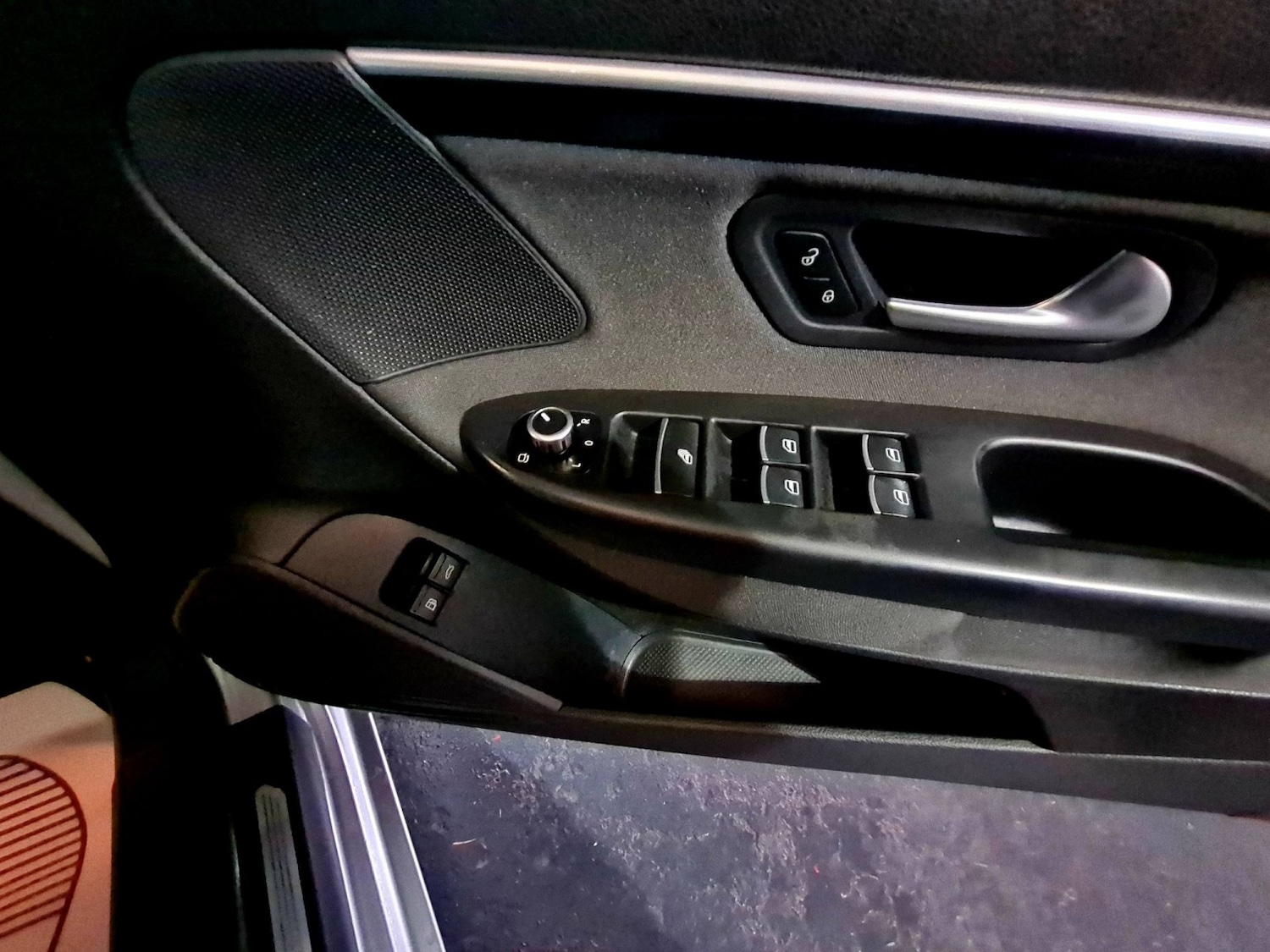 Used Volkswagen EOS 2014 for sale - 77937887: Photo 12