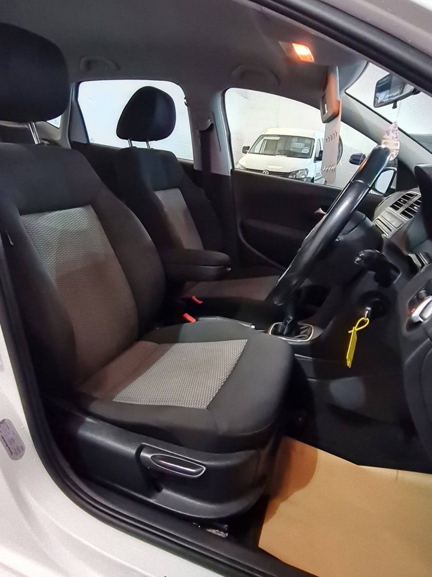 Used Volkswagen Polo 2011 for sale - 76791569: Photo 15