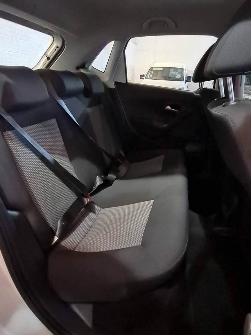 Used Volkswagen Polo 2011 for sale - 76791569: Photo 16