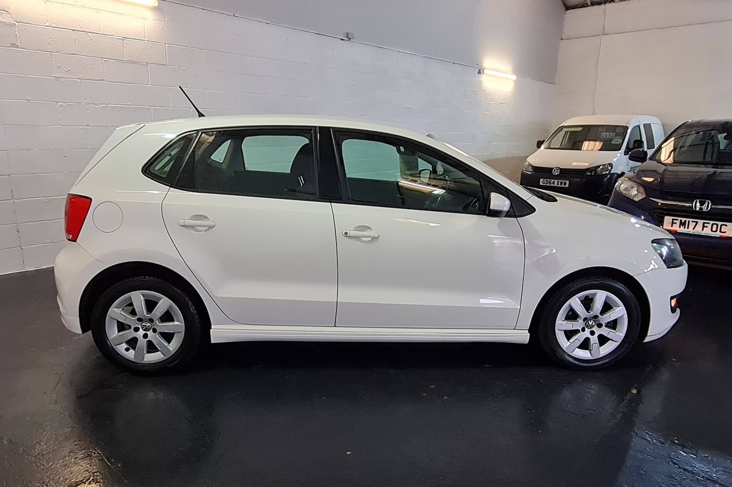 Used Volkswagen Polo 2011 for sale - 76791569: Photo 8