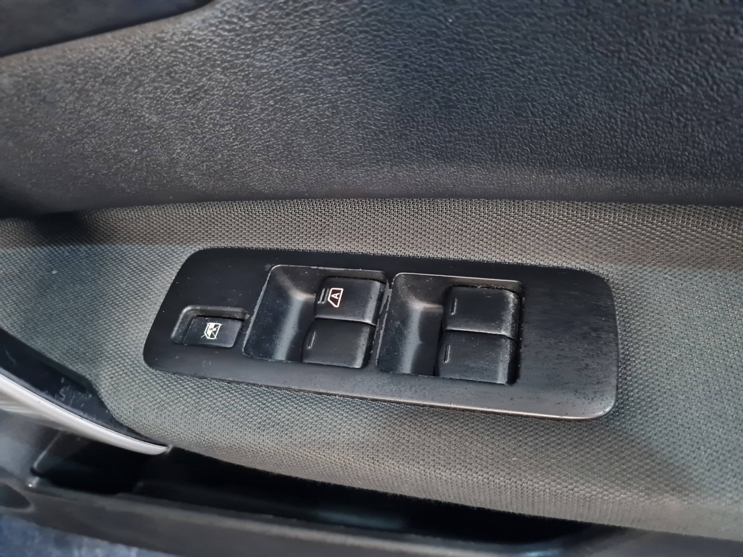 Used Nissan Qashqai 2011 for sale - 77049272: Photo 11