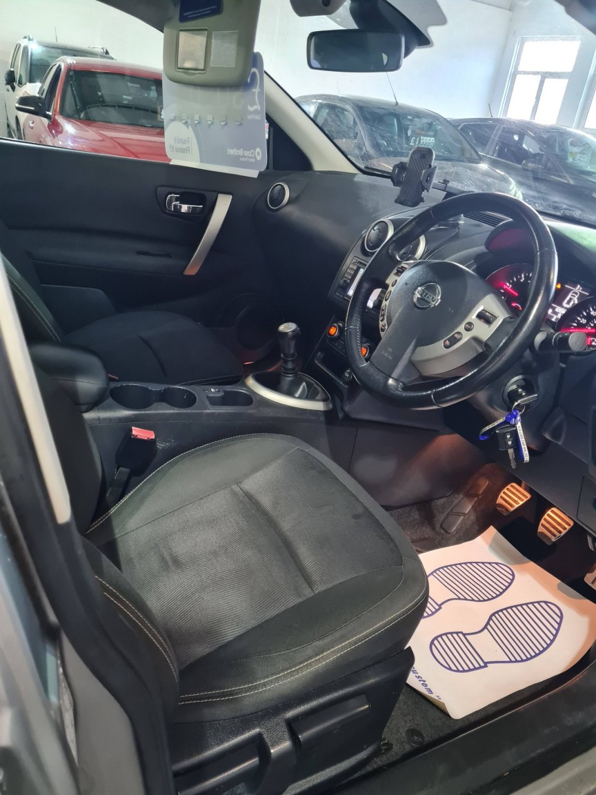 Used Nissan Qashqai 2011 for sale - 77049272: Photo 14