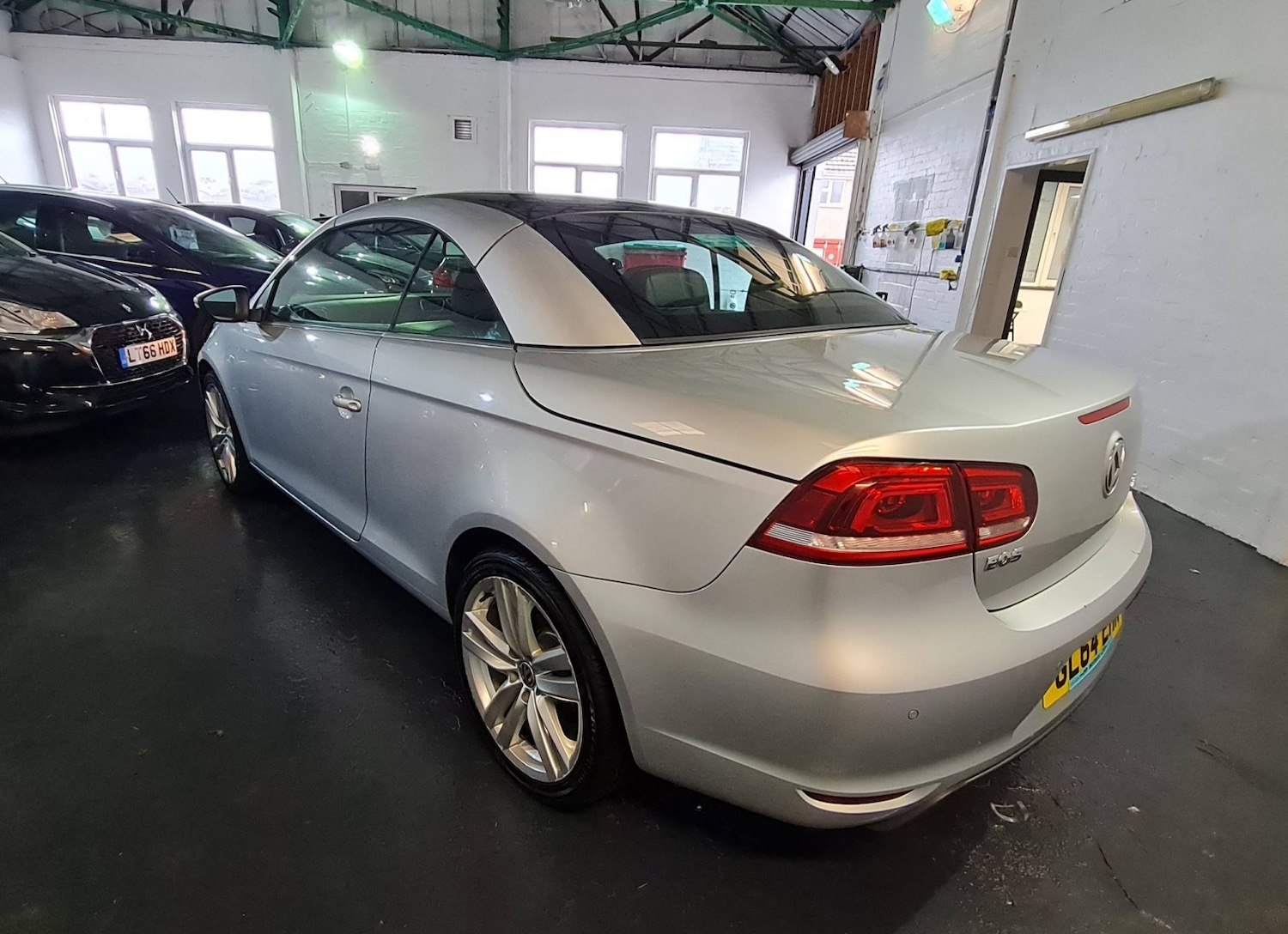 Used Volkswagen EOS 2014 for sale - 77954080: Photo 6