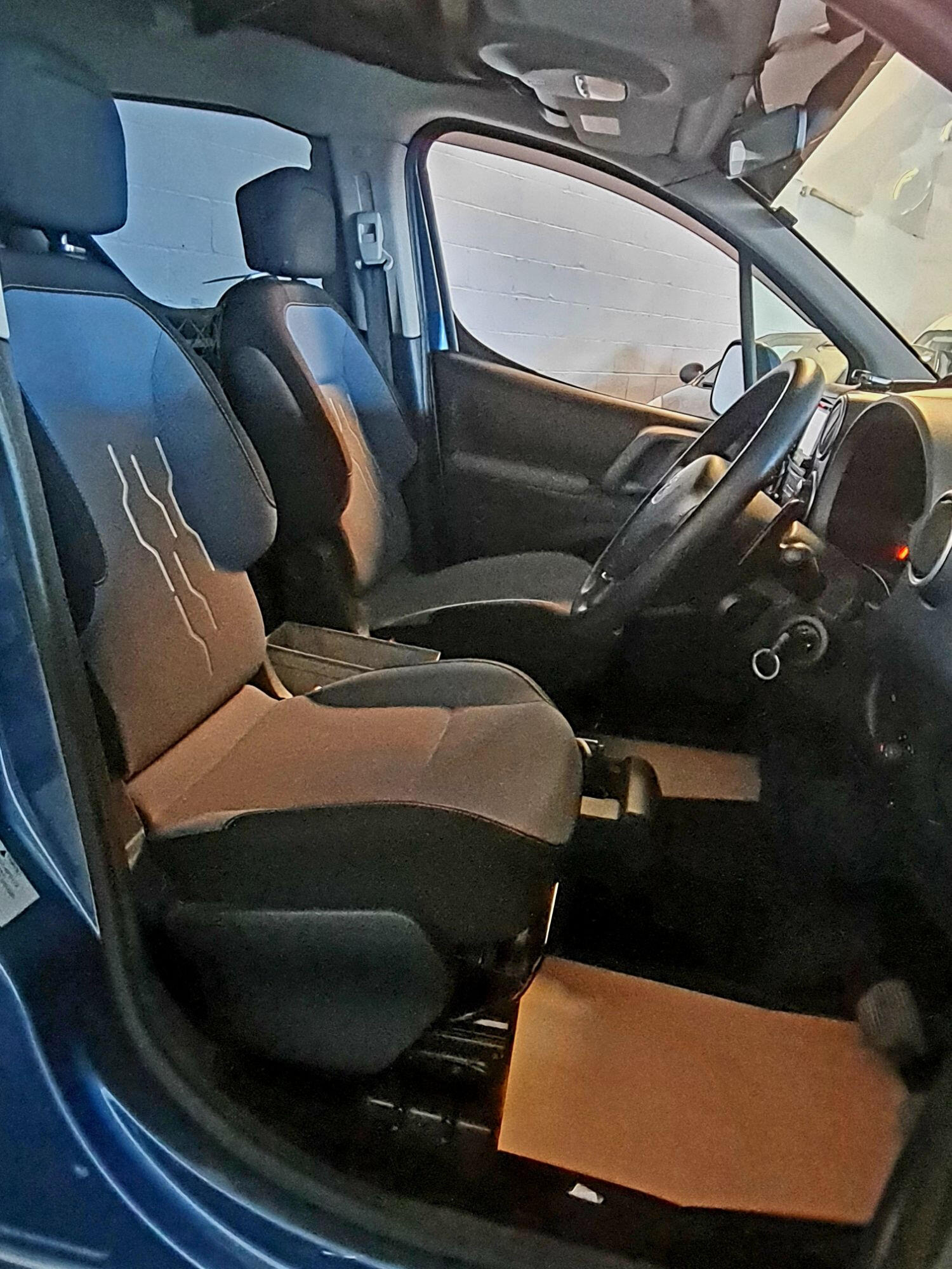 Used Peugeot Partner Tepee 2014 for sale - 76712948: Photo 15