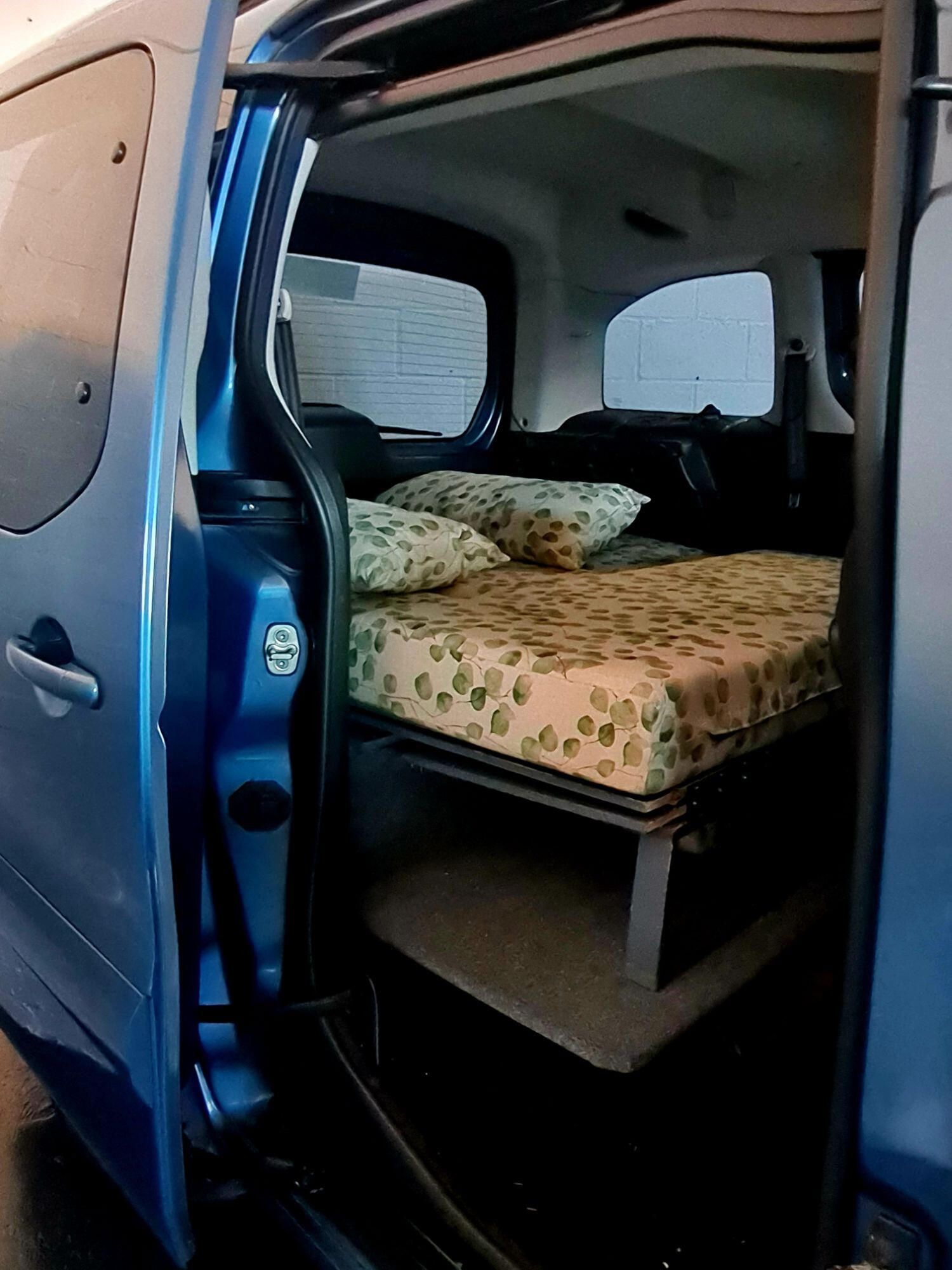 Used Peugeot Partner Tepee 2014 for sale - 76712948: Photo 17