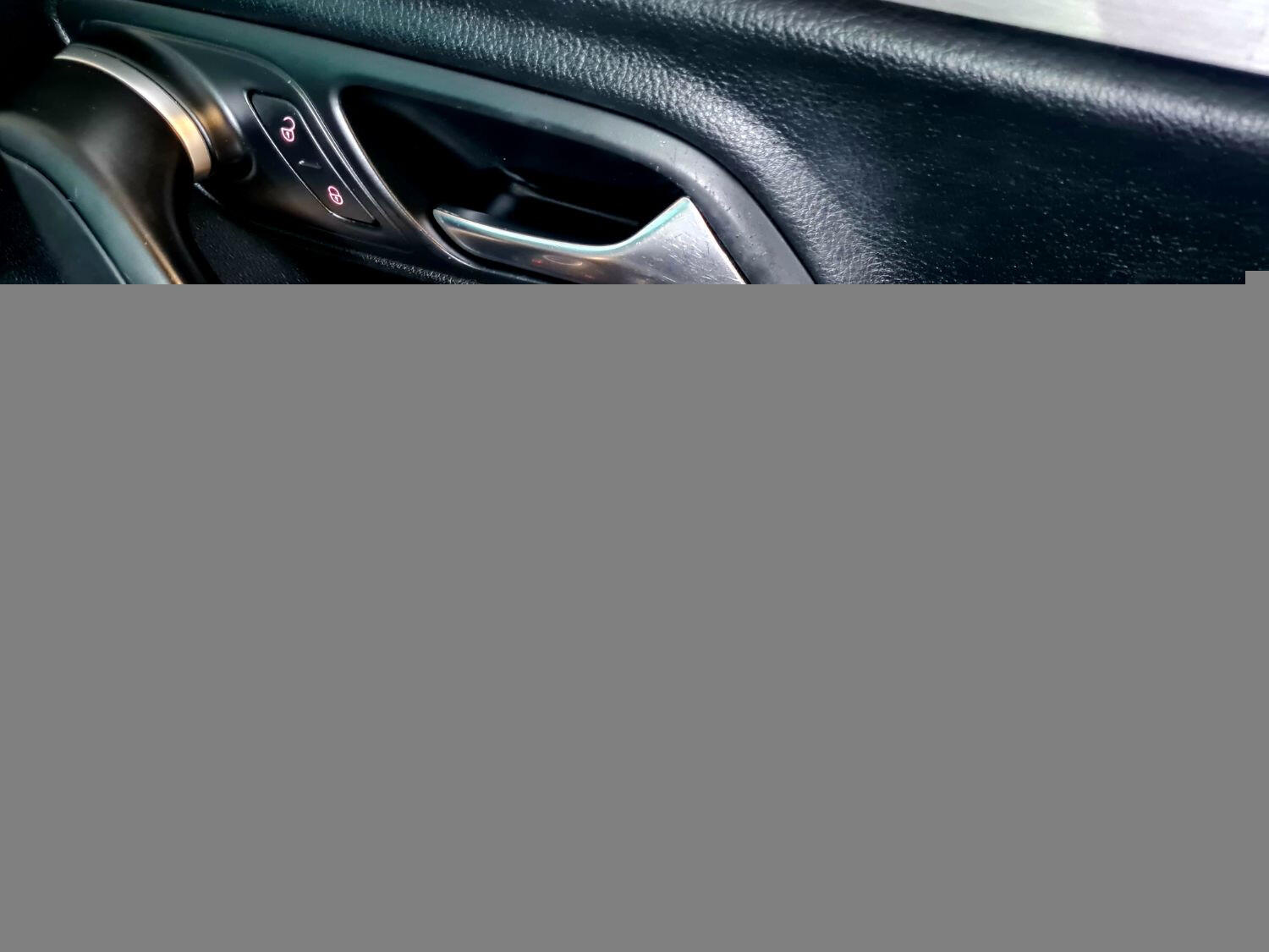 Used Volkswagen CC 2011 for sale - 76281416: Photo 25