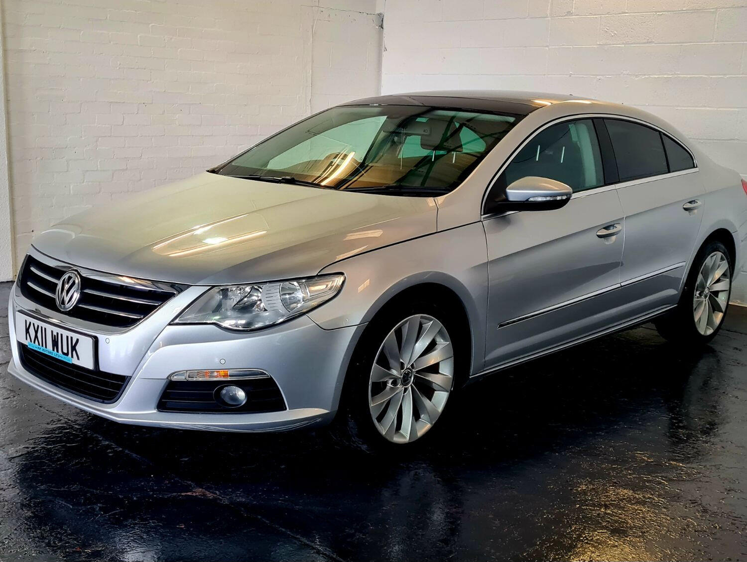 Used Volkswagen CC 2011 for sale - 76281416: Photo 3
