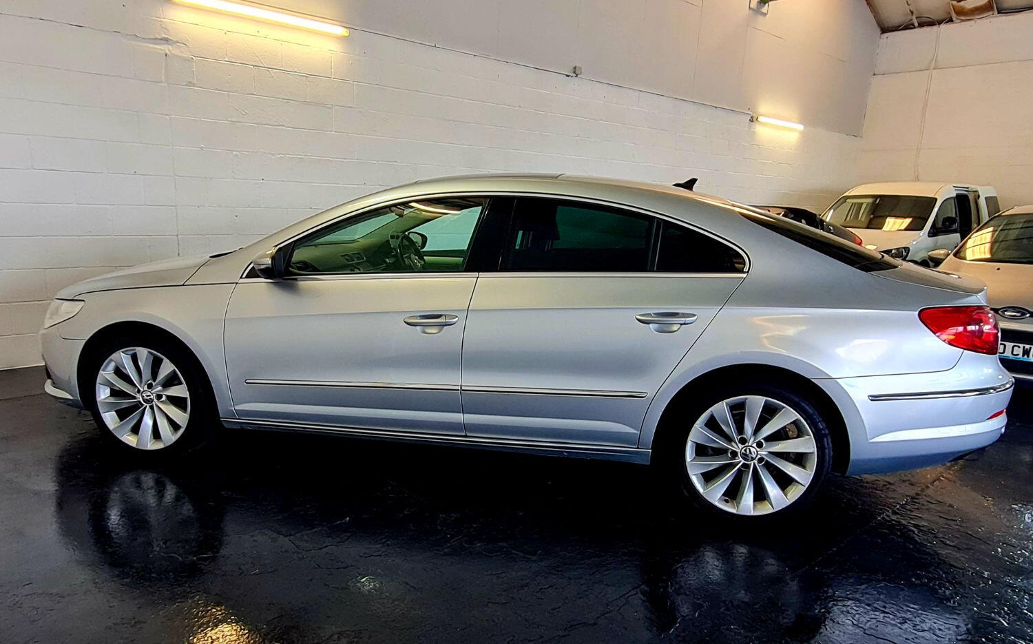 Used Volkswagen CC 2011 for sale - 76281416: Photo 4
