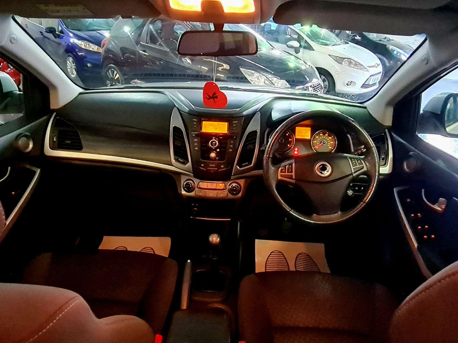 Used Ssangyong Korando 2015 for sale - 76324789: Photo 13