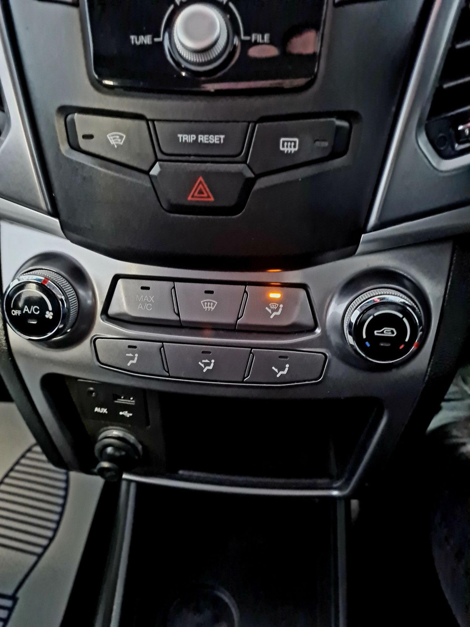 Used Ssangyong Korando 2015 for sale - 76324789: Photo 14