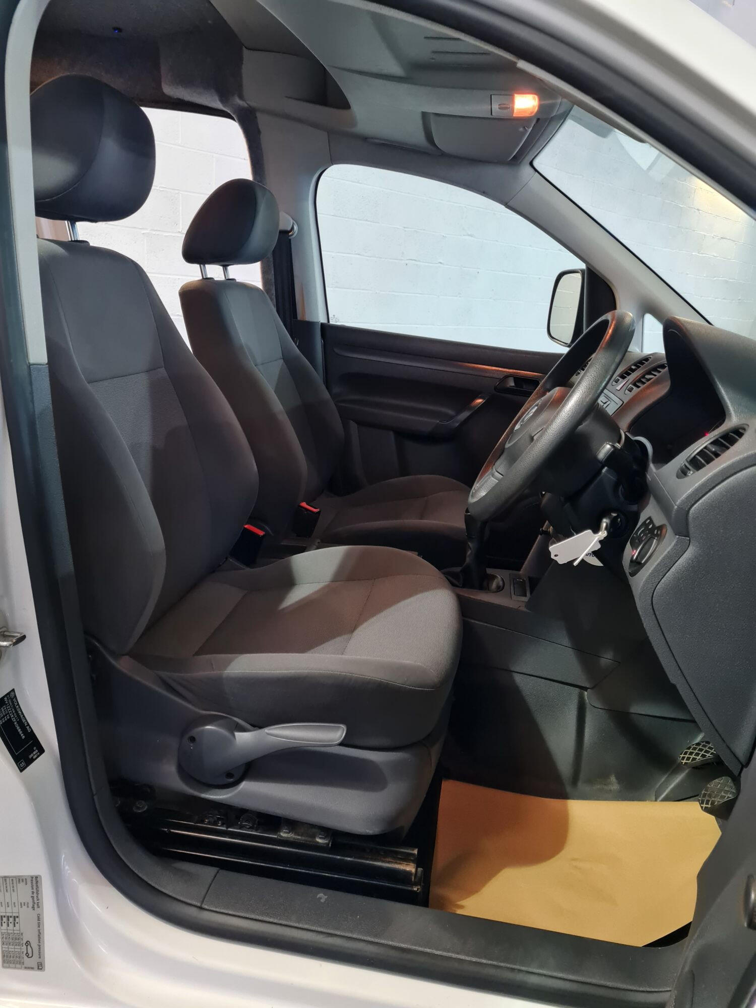 Used Volkswagen Caddy 2015 for sale - 76553983: Photo 13