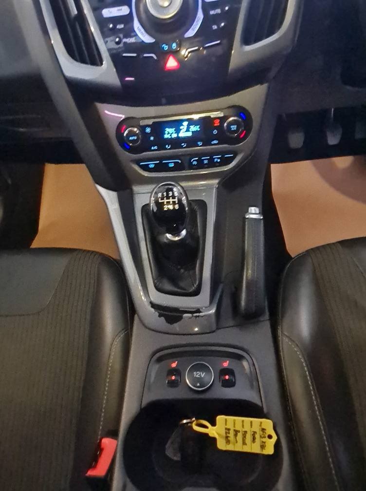 Used Ford Focus 2013 for sale - 76521148: Photo 15