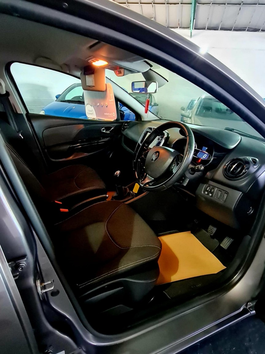 Used Renault Clio 2014 for sale - 76527373: Photo 14