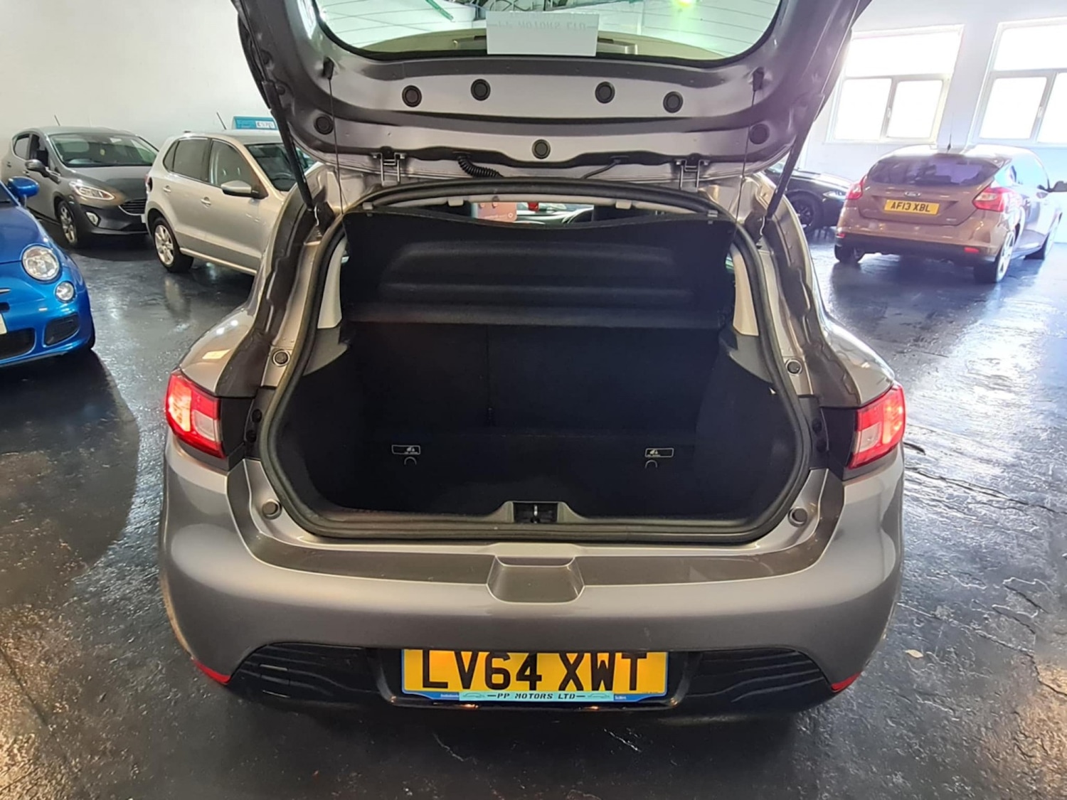 Used Renault Clio 2014 for sale - 76527373: Photo 22