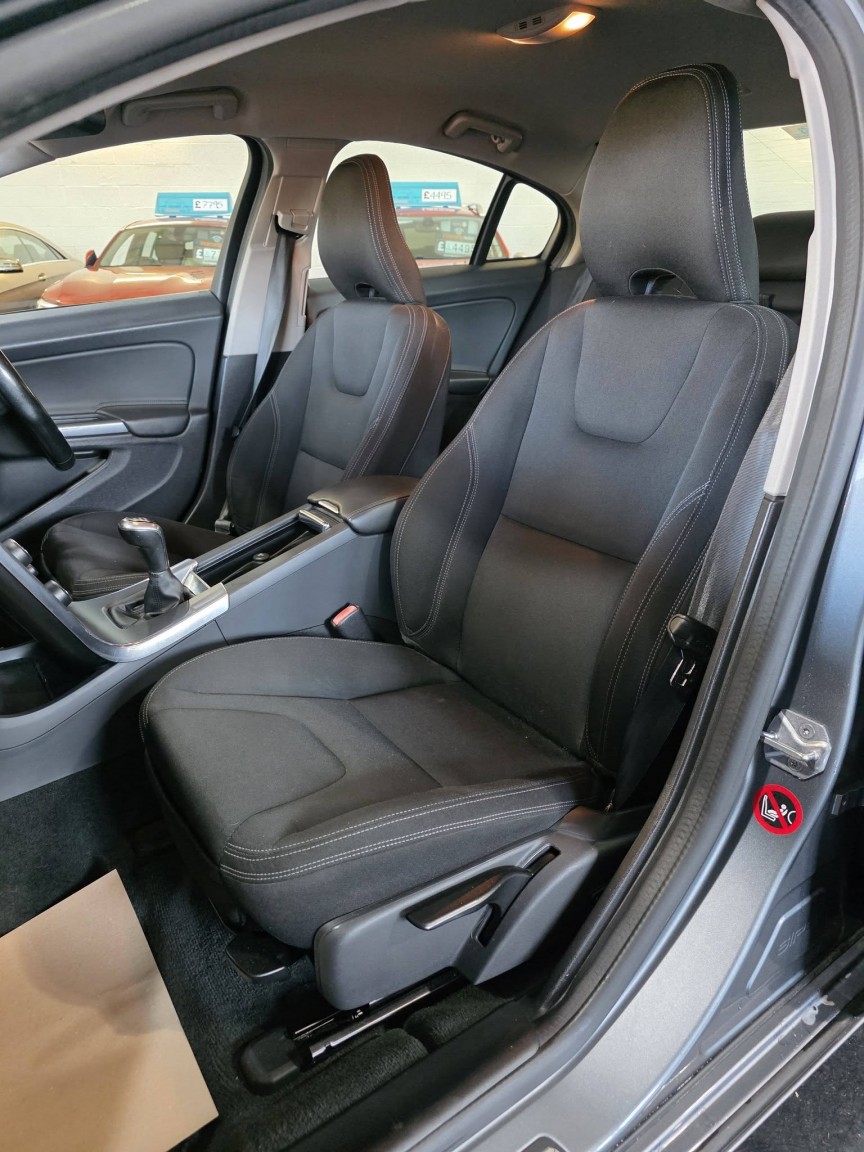 Used Volvo S60 2015 for sale - 77945769: Photo 23